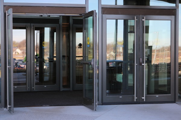 Automatic Swinging Doors - Cerner Project